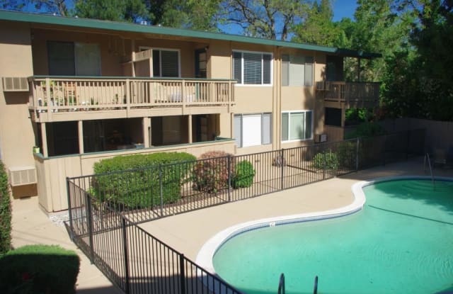 Creekside Terrace