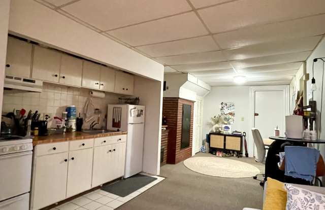 317 Commonwealth Ave