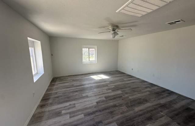 523 West 12th Street