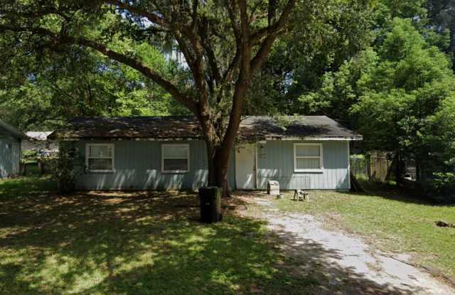 Photo of Cute 3/1 with Fenced Yard!