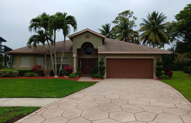 711 Foresteria Avenue