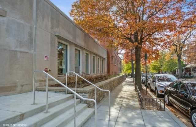 Carver Slowe Apartments