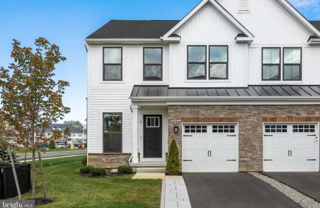 Photo of 2 ROSEMARY Way