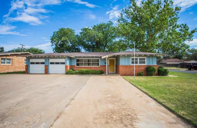 Photo of 2702 38th Street