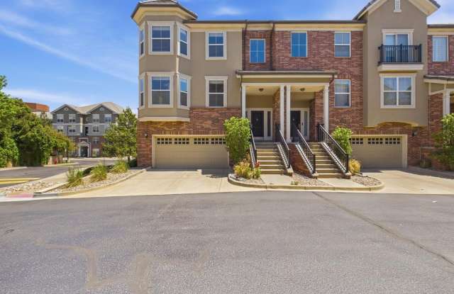 Beautiful DTC Townhome