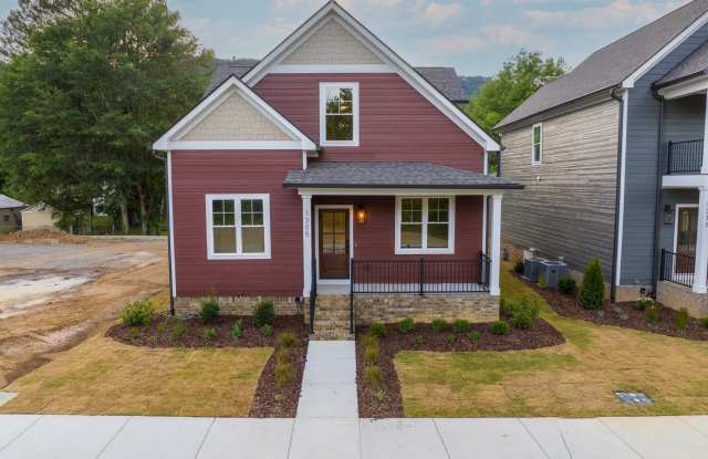 Photo of 1305 Thomas Avenue