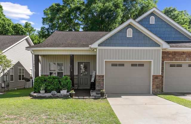 121 Heyward Drive