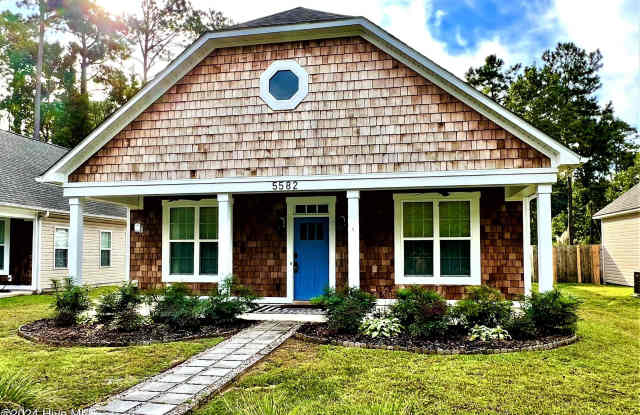 Photo of 5582 Sycamore Street