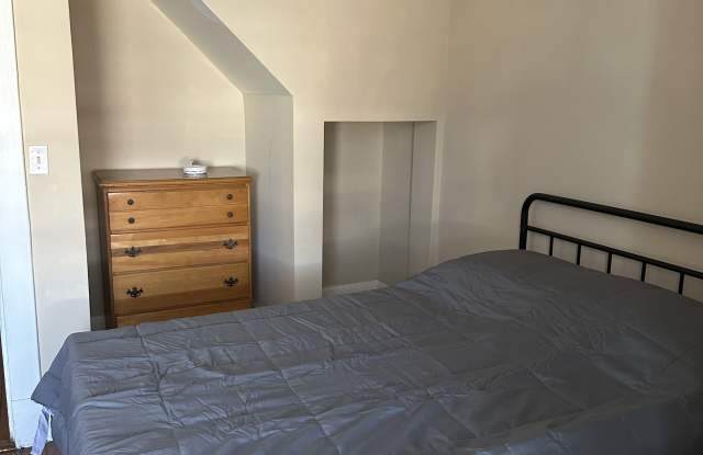 1810 Newton Street Northwest - F3-1