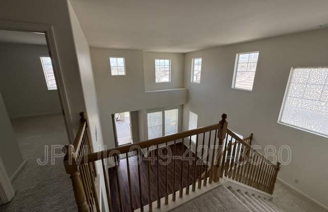 2250 Indian Wells Dr