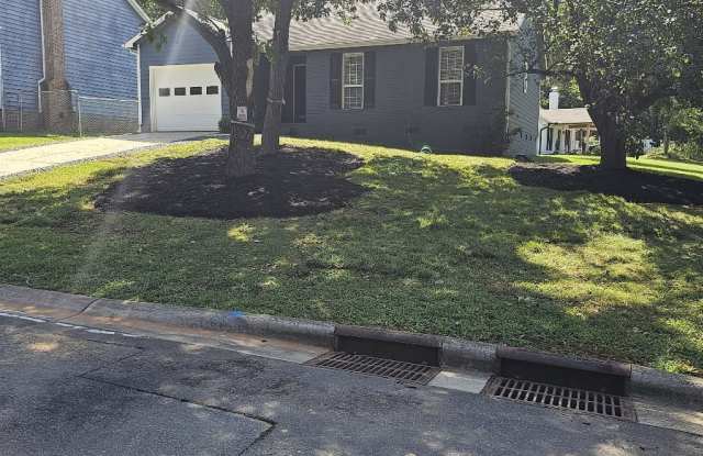 6000 Scots Bluff Drive