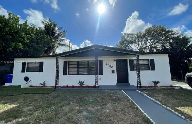 Photo of 6830 Tyler St