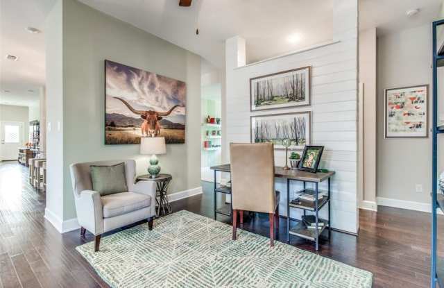 1605 Cedar Crest Drive