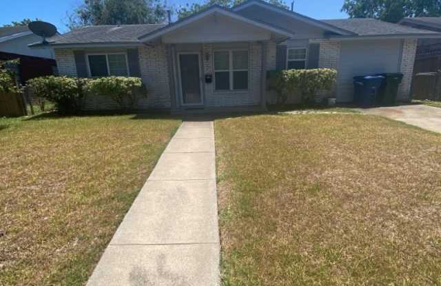 1929 Loritte Drive
