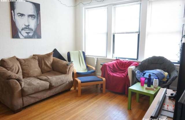 Photo of 292 Harvard St.