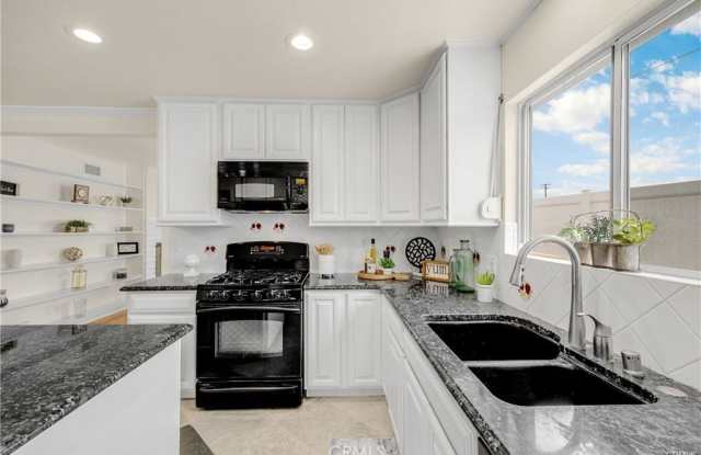 1620 South Ivanhoe Street