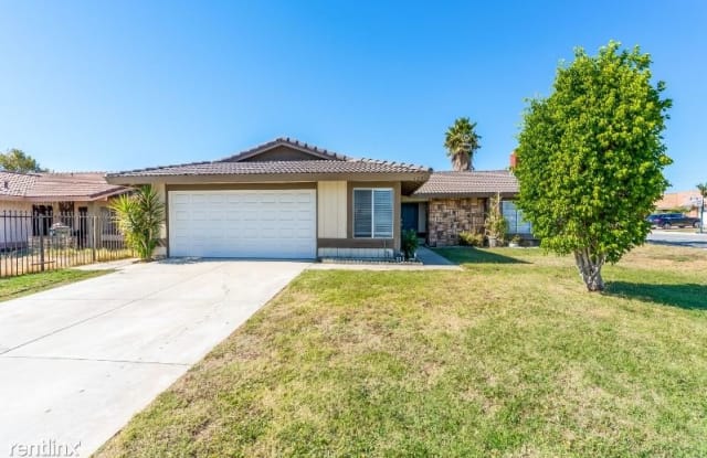 3201 Florine Ave - 3201 Florine Avenue, Jurupa Valley, CA 92509