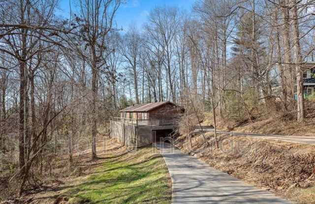 42 Mountain Site Lane