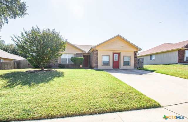 Photo of 5104 Glenoak Drive