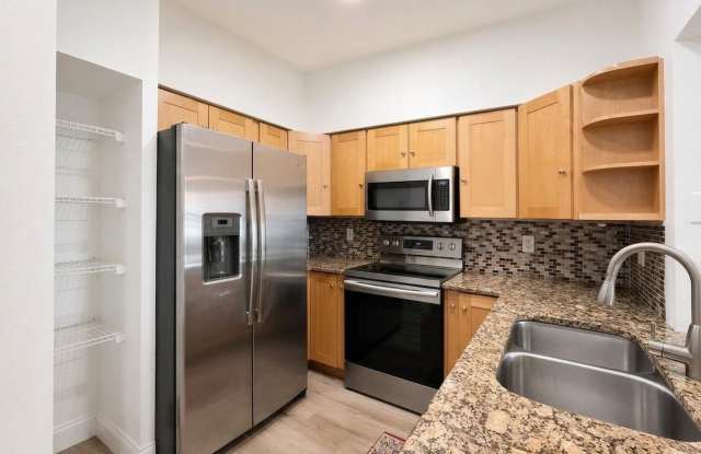 3-bedroom + den, 2-bath condo at The Tides at Pelican Landing