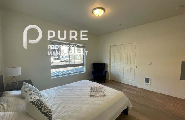 Halsey Crossing Apartments