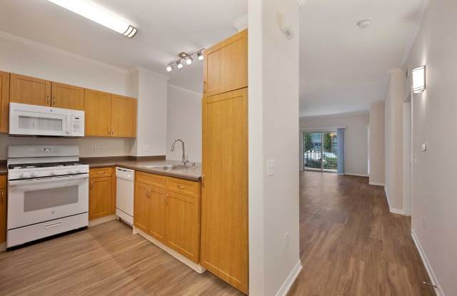 Photo of Mission Hills Commons