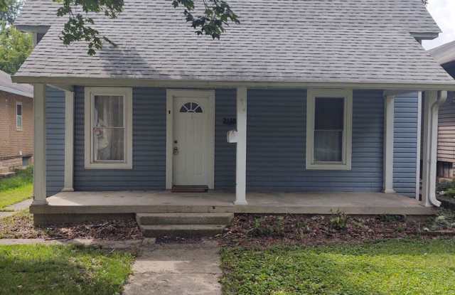 Beautifully Renovated 4-Bedroom Home Near Garfield Park