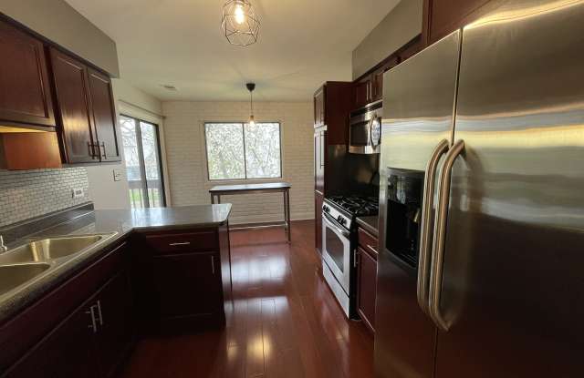 936 Surrey Drive
