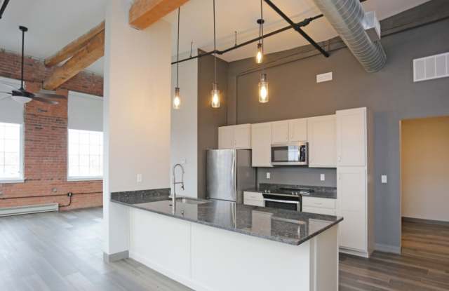 Photo of Oak Knitting Mill Apartments – Franklin Square Available