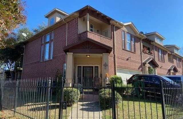 532 Alcalde Street - 532 Alcalde Street, Dallas, TX 75246