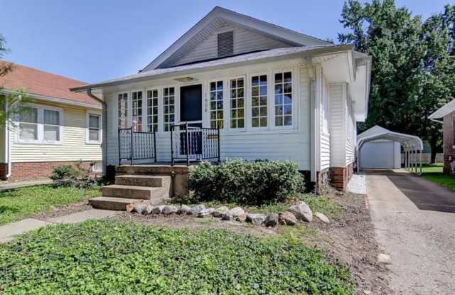 2 Bed 1 Bath