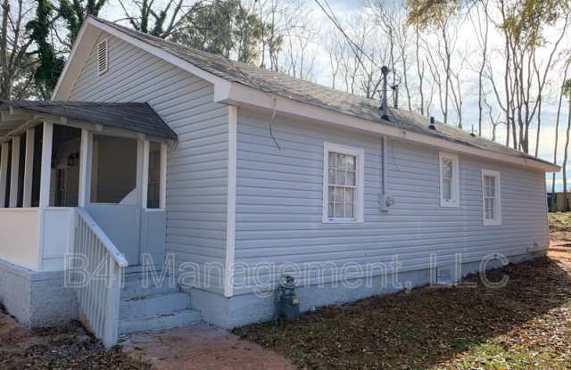 718 East Central Avenue