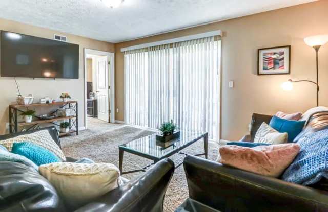 900 on Park Apartments