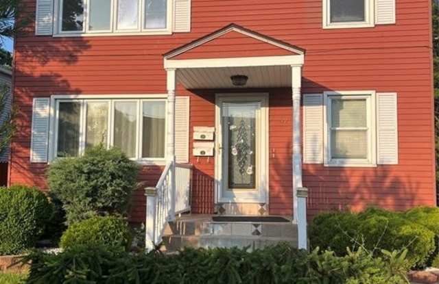 69 4th Street