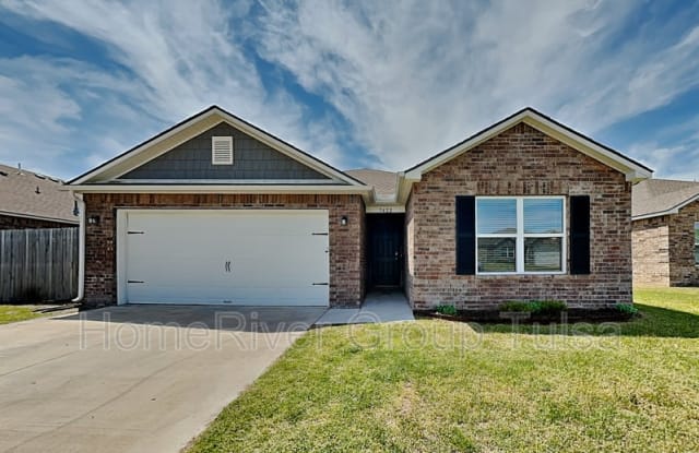 7422 E 159th Pl S - 7422 East 159th Place South, Bixby, OK 74008