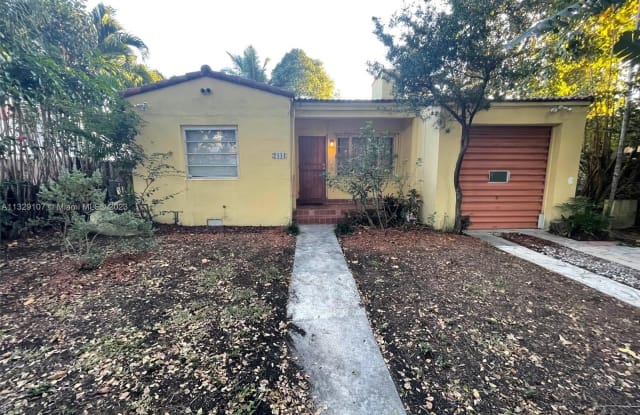 2444 SW 21st St - 2444 Southwest 21st Street, Miami, FL 33145