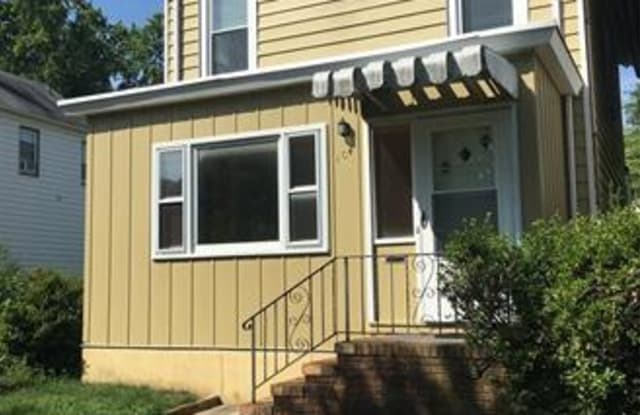 104 S 4th Avenue - 104 South 4th Avenue, Highland Park, NJ 08904