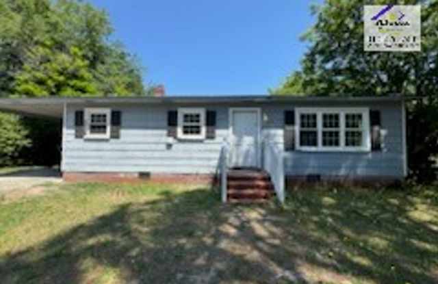 3918 Donna Street, Fayetteville, NC 28306