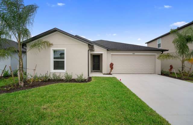 Brand New construction 4 bedrooms 2 bathrooms in North Fort Myers