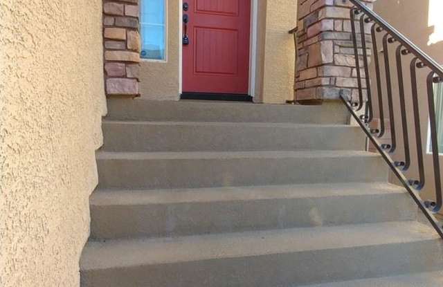 5282 Ledgewood Creek Ave.