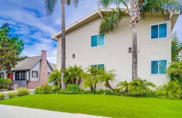 Photo of 435 W. Regent St