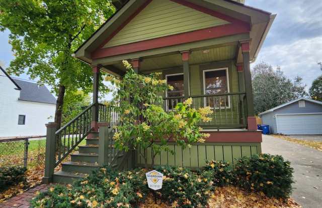 Modern 2 Bedroom Home For Rent