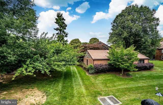 314 HEADHOUSE CT #314