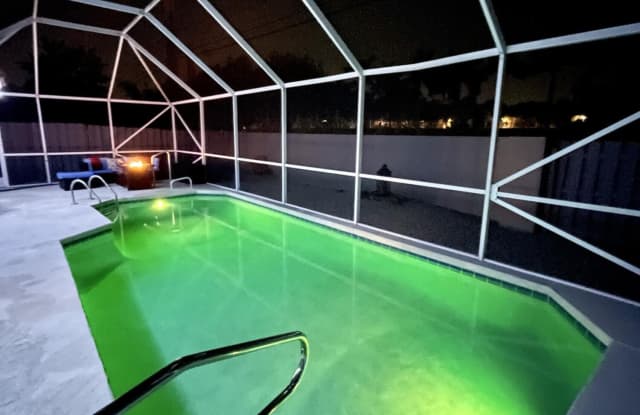 13286 Greenshore Place