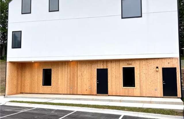 784  S Stadium  DR Unit #1