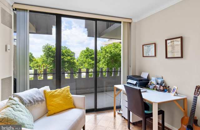 700 NEW HAMPSHIRE AVENUE NW