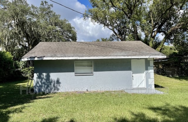 8706 N Larkhall Pl - 8706 North Larkhall Place, Tampa, FL 33604