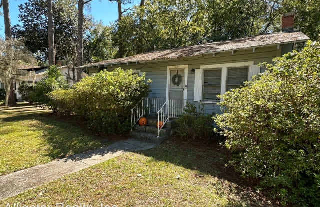 1635 NW 5th Avenue - 1635 Northwest 5th Avenue, Gainesville, FL 32603