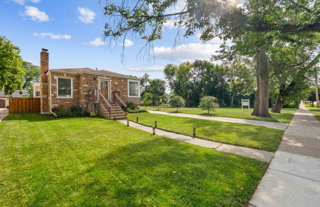 447 N Northwest Highway