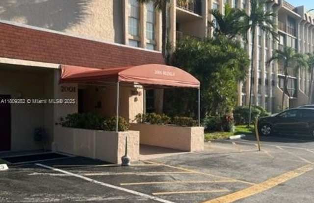 2001 Atlantic Shores Blvd